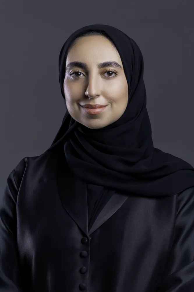 فاطمة بهزاد أفغان
